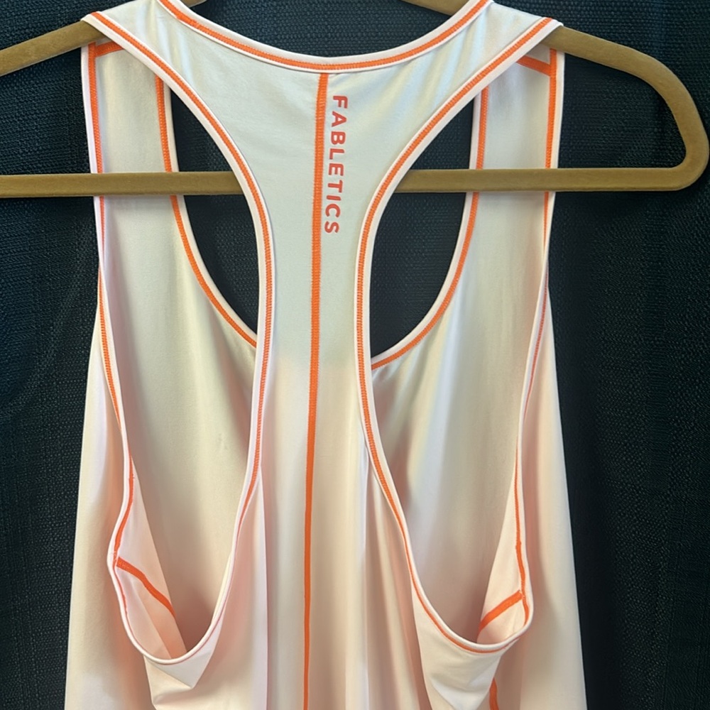 Fabletics tank - Picture 3 of 5